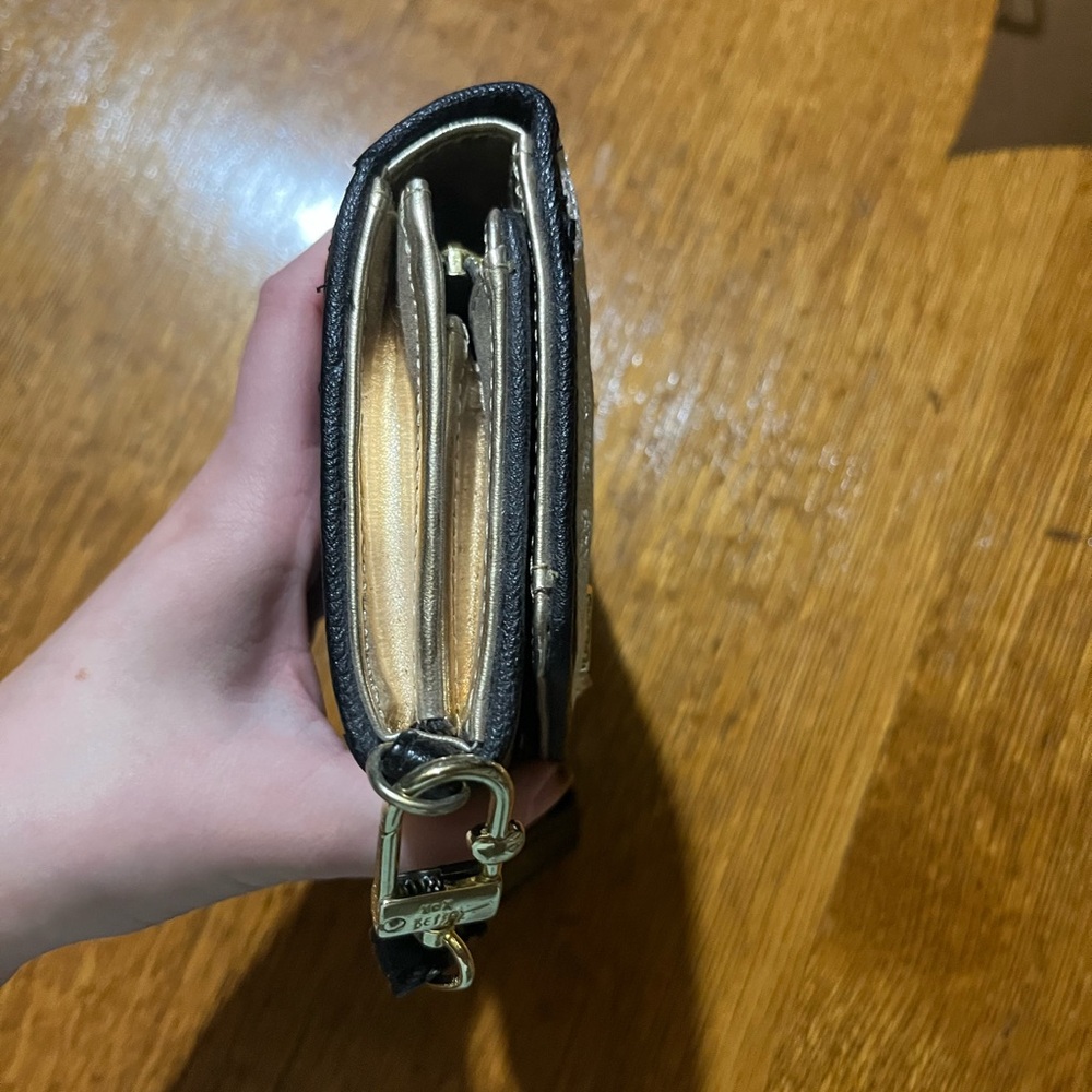 Betsey Johnson Black and White Clutch - Picture 7 of 11